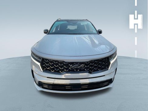 Used 2022 Kia Sorento SX image 3
