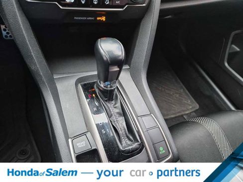 Used 2019 Honda Civic Sport image 17