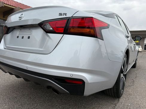 Used 2022 Nissan Altima 2.5 SR FWD image 42
