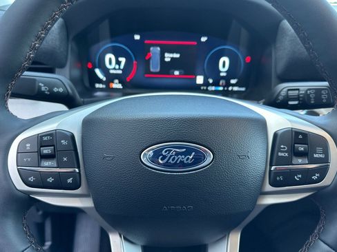 New 2026 Ford Explorer Active w/ Active Comfort Package image 32