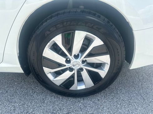 Used 2022 Nissan Altima 2.5 S FWD image 5