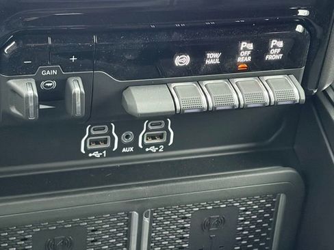 New 2026 RAM 2500 Big Horn image 17