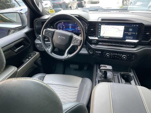 Used 2024 Chevrolet Silverado 1500 ZR2 w/ Technology Package AWD/4WD image 10