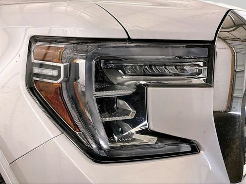 Used 2020 GMC Sierra 1500 Denali w/ Denali Ultimate Package AWD/4WD image 27