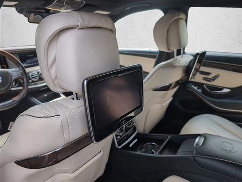 Used 2015 Mercedes-Benz S 63 AMG 4MATIC Sedan image 17