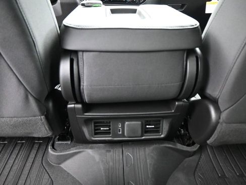 New 2026 GMC Sierra 3500 SLE w/ SLE Value Package image 20