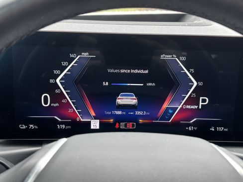 Used 2023 BMW i4 eDrive35 w/ Premium Package image 21