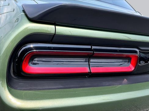 Used 2023 Dodge Challenger R/T w/ Performance Handling Group RWD image 29