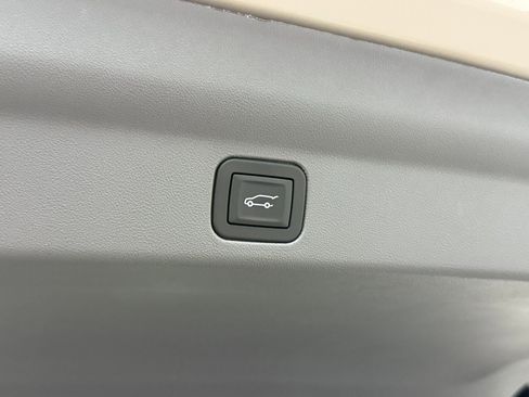 New 2026 Cadillac Escalade IQ Luxury 1 w/ LPO, Floor Liner Package image 46