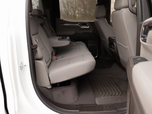 Used 2024 Chevrolet Silverado 1500 LTZ image 33