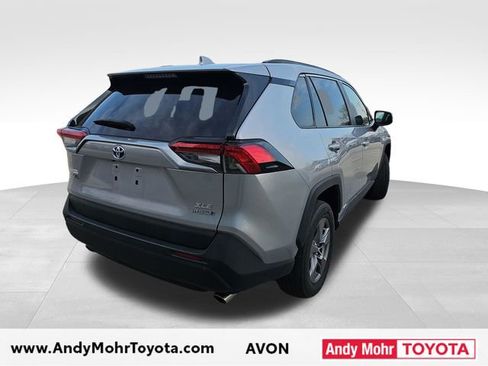 Used 2022 Toyota RAV4 XLE w/ Convenience Package AWD/4WD image 7
