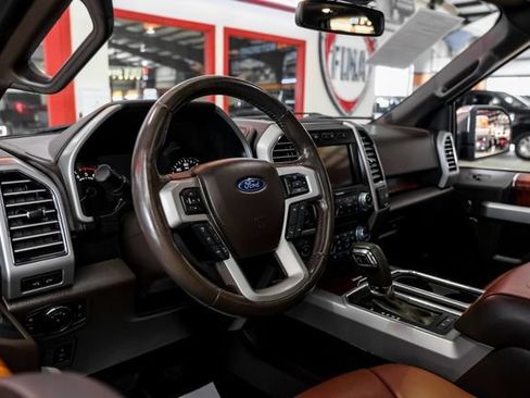 Used 2018 Ford F150 King Ranch w/ Equipment Group 601A Luxury AWD/4WD image 18