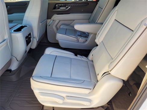 New 2026 GMC Yukon XL Denali w/ Sun & Power Step Package image 24