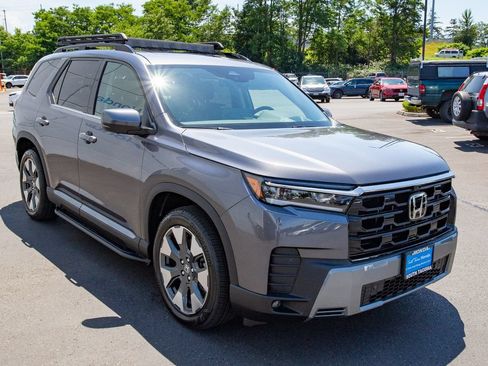 New 2026 Honda Pilot Elite image 4