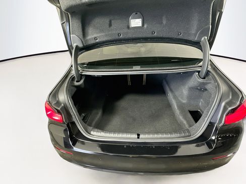 Used 2023 BMW 530i w/ Convenience Package RWD image 29