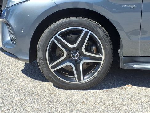 Used 2019 Mercedes-Benz GLE 43 AMG 4MATIC image 10