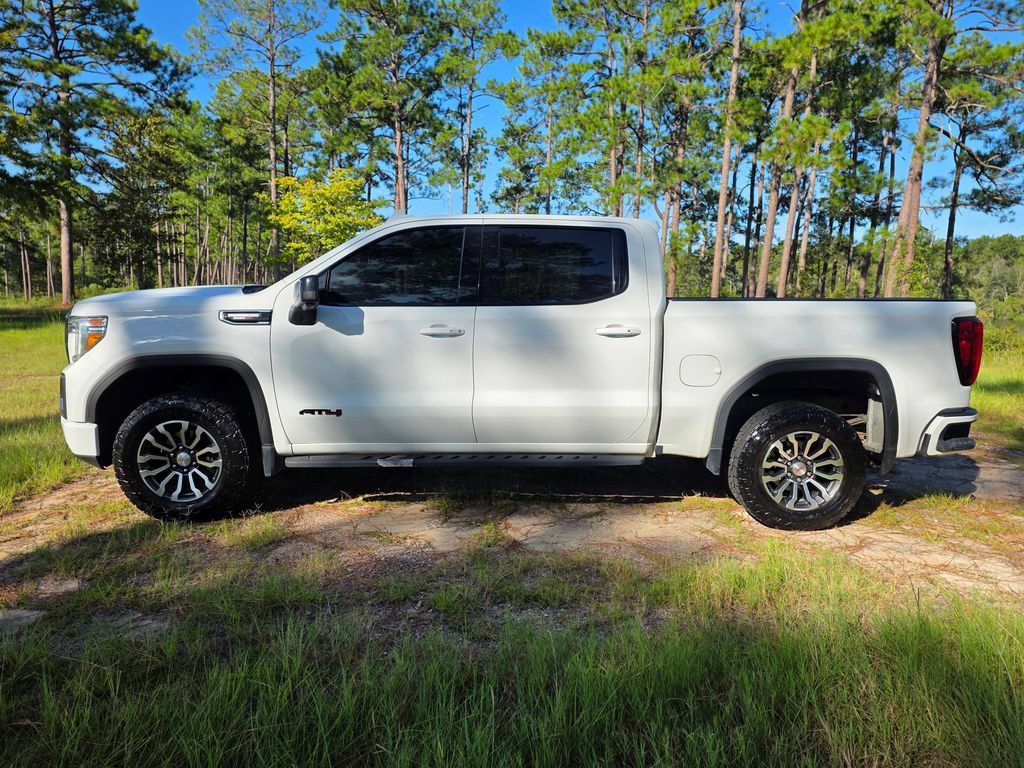 Used 2021 GMC Sierra 1500 AT4 w/ AT4 Premium Package AWD/4WD image 2