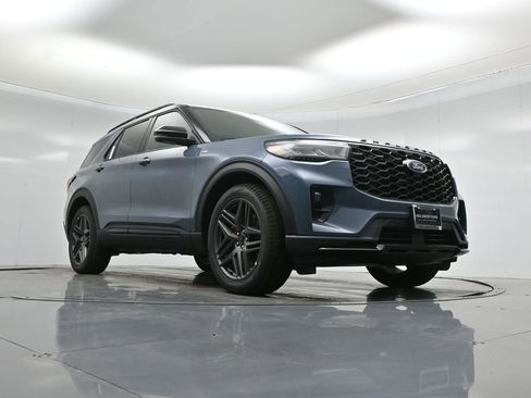 New 2026 Ford Explorer ST-Line w/ ST-Line Street Pack image 47