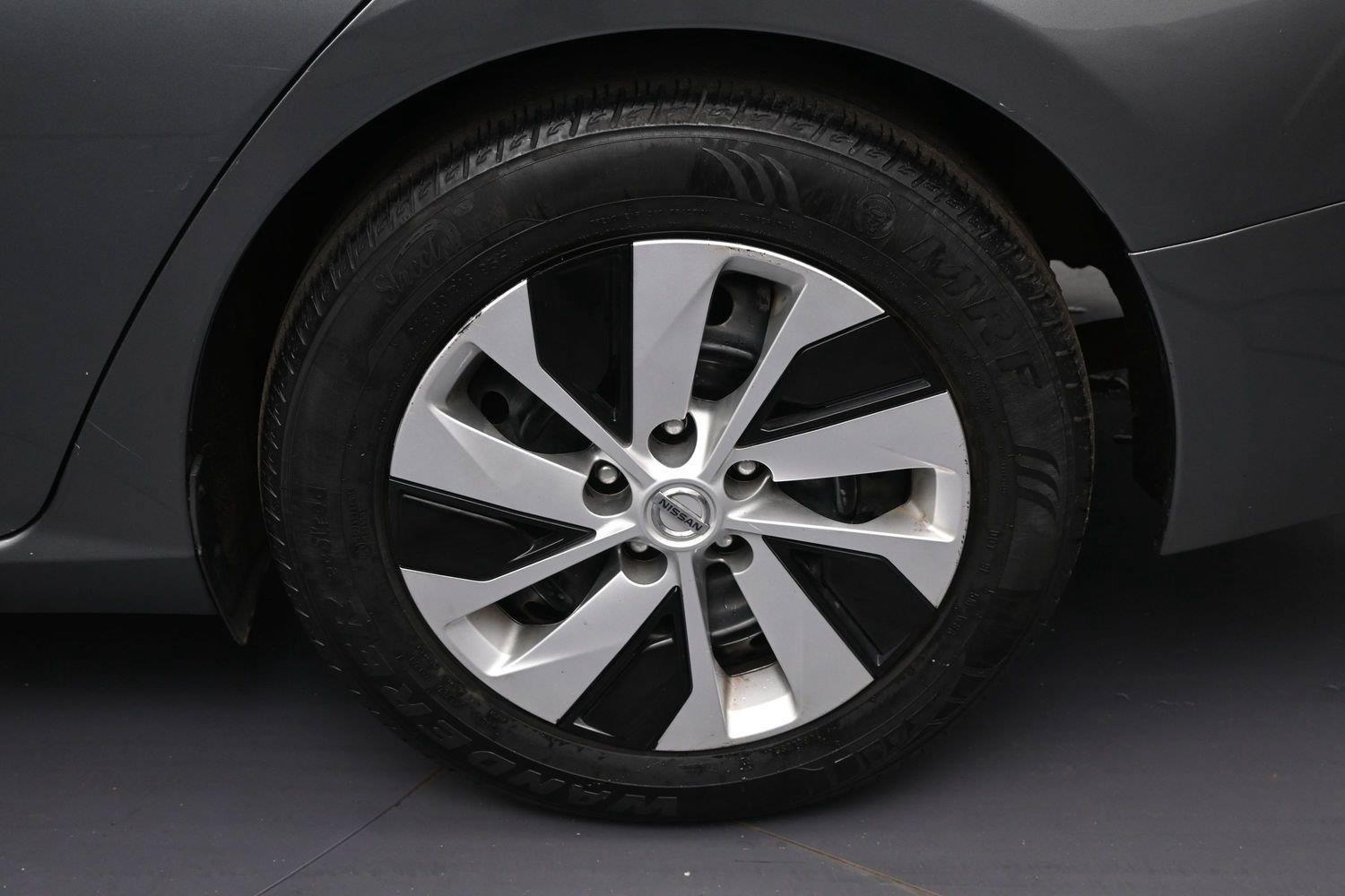 Used 2020 Nissan Altima 2.5 S FWD image 10