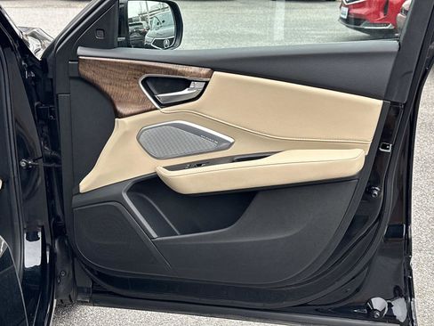 Certified 2024 Acura RDX SH-AWD w/ Advance Package image 13