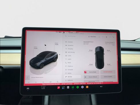 Used 2025 Tesla Model Y Long Range RWD image 43