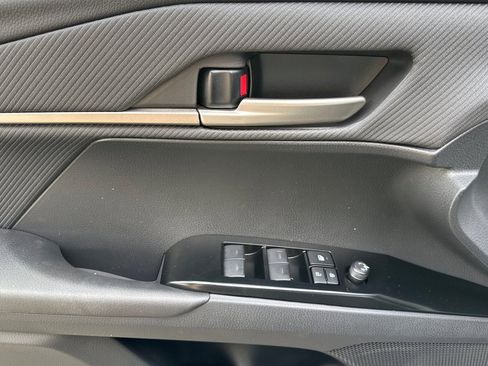New 2026 Toyota Camry SE FWD image 11