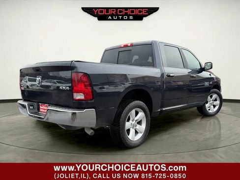 Used 2018 RAM 1500 Classic SLT AWD/4WD image 9