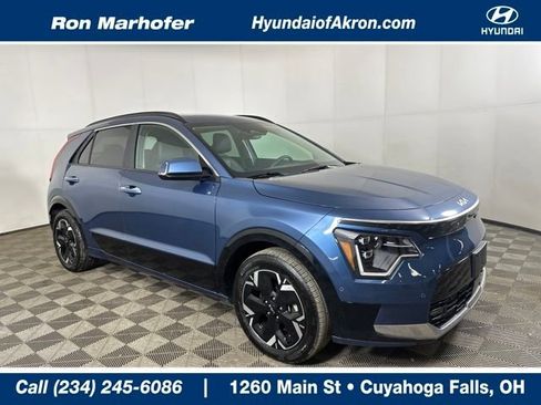 Used 2025 Kia Niro Wave w/ Wave Preserve Package image 1