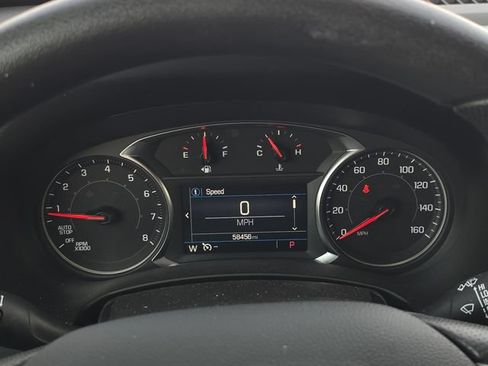 Used 2024 GMC Terrain SLE FWD image 12