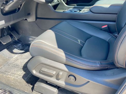 New 2025 Honda Pilot TrailSport image 12