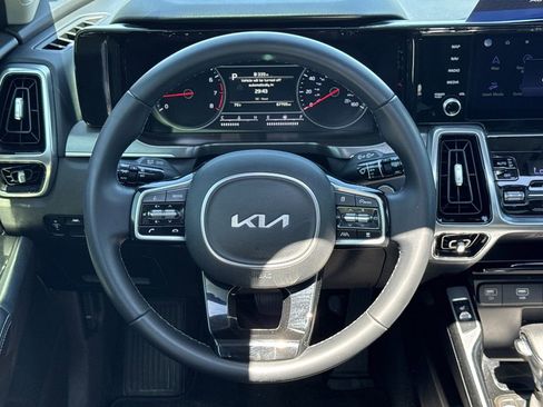 Used 2022 Kia Sorento SX image 23