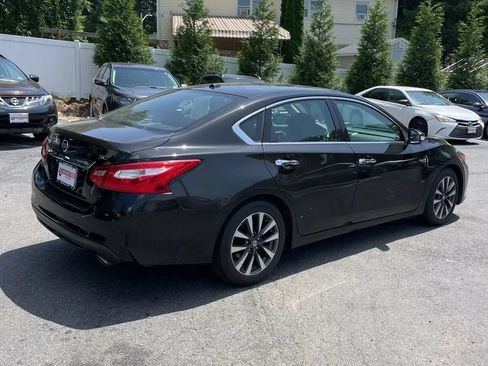 Used 2016 Nissan Altima 2.5 SL w/ 2.5 Technology w/LED Package FWD image 8