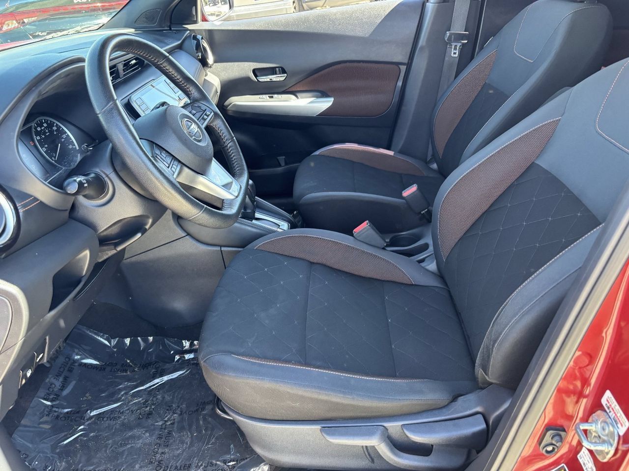 Used 2020 Nissan Kicks SR FWD image 17