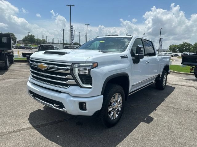 New 2026 Chevrolet Silverado 2500 High Country w/ High Country Premium Package AWD/4WD image 7