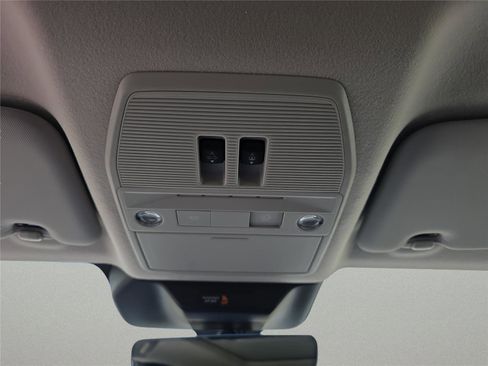 New 2026 Nissan Kicks SV w/ SV Premium Package image 29