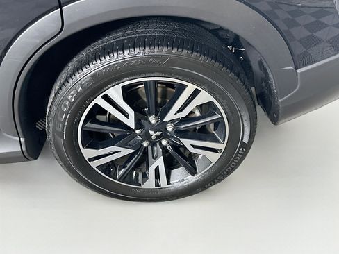 Used 2024 Mitsubishi Eclipse Cross SE AWD/4WD image 11