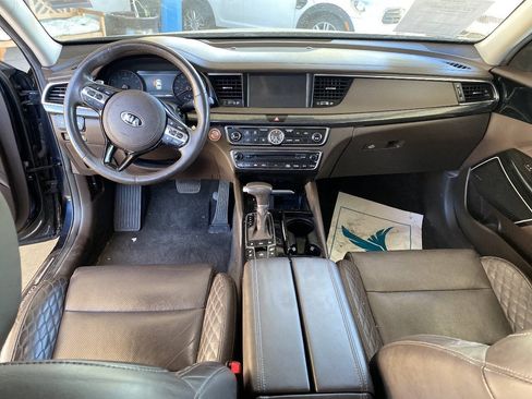 Used 2017 Kia Cadenza Limited FWD image 20