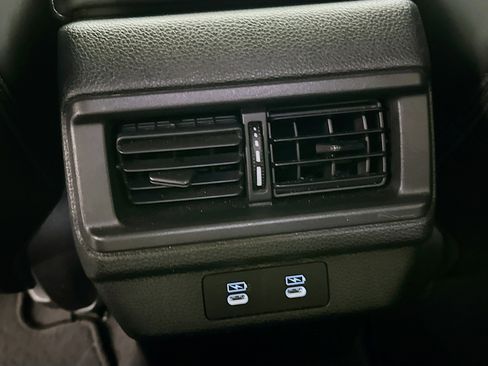 Used 2023 Honda Accord Touring image 27