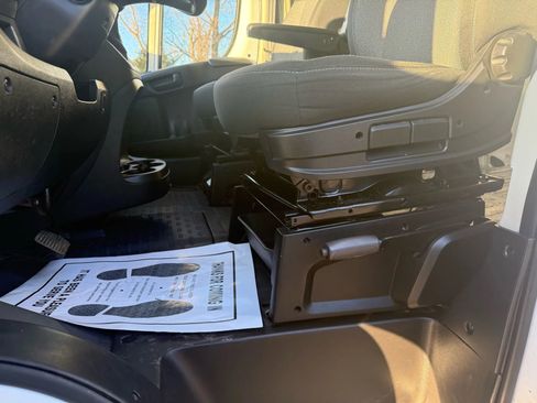 Used 2020 RAM ProMaster 2500 w/ Interior Convenience Group image 29