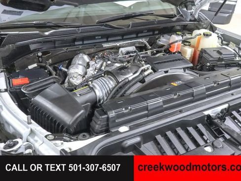 Used 2024 GMC Sierra 2500 Denali Ultimate AWD/4WD image 40