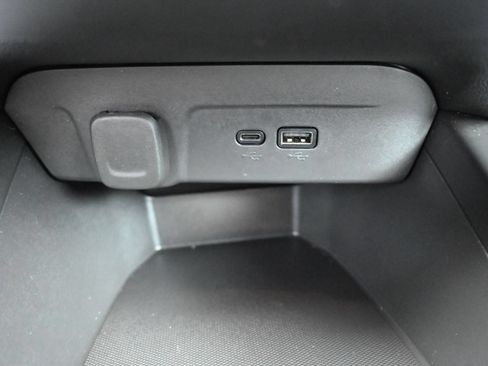 Used 2024 Chevrolet Trax LS FWD image 20