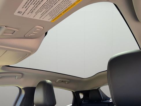 Used 2024 Ford Mustang Mach-E Premium image 20