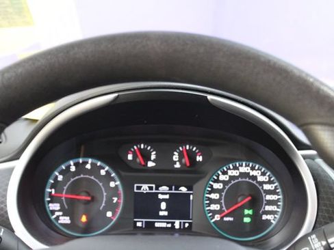 Used 2023 Chevrolet Malibu LT FWD image 18