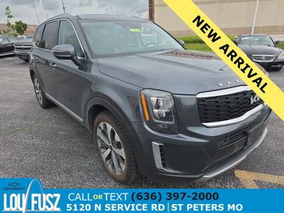 Used 2022 Kia Telluride EX w/ EX Premium Package