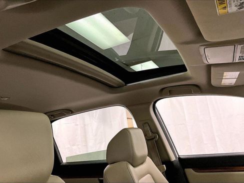 Used 2017 Honda CR-V Touring image 23