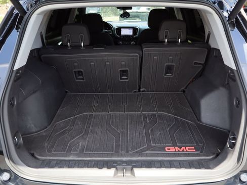 Used 2019 GMC Terrain SLE w/ Driver Convenience Package FWD image 25