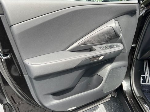 New 2026 Lexus TX 500h AWD image 10