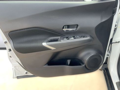 Used 2024 Nissan Kicks SV image 13