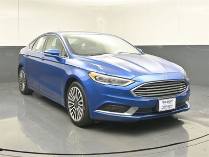 Used 2017 Ford Fusion SE w/ Fusion SE Technology Package
