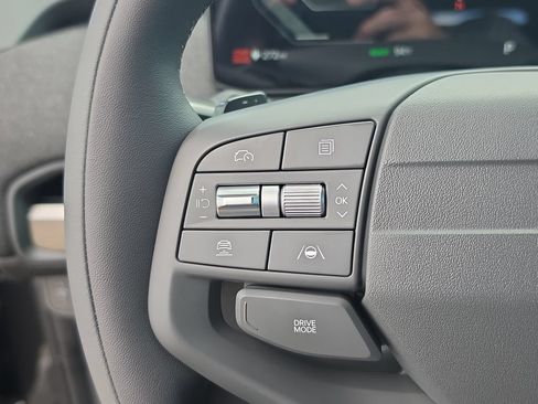 New 2027 Kia EV3 Wind FWD image 27